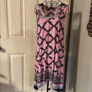 Reborn Pink and Black Geometric Midi Dress